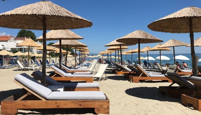 Kıbrıs’ın güneyinde turizm gelirlerinde artış yaşanıyor