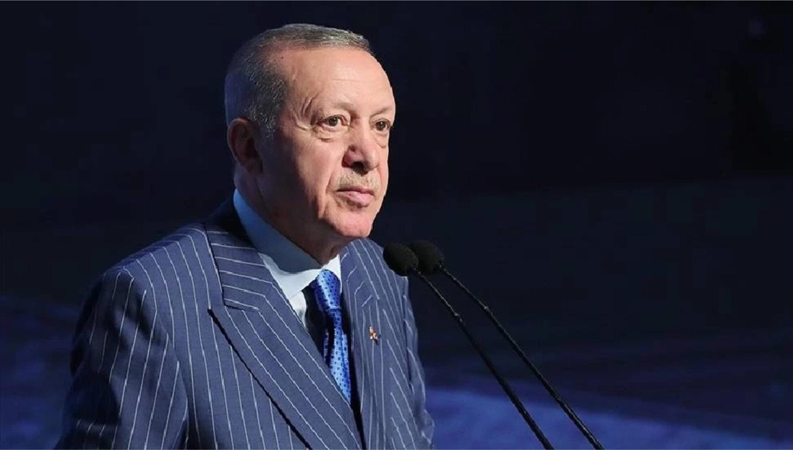 Türkiye Cumhurbaşkanı Erdoğan: Deprem bölgesinde OHAL ilan edildi