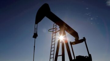 Brent petrolün varil fiyatı 83,48 dolar